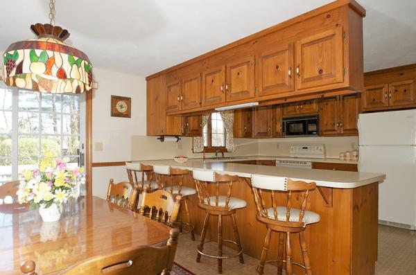 12 Ridgemere Way Amesbury, MA 01913 - Photo 9 of 22 Gallery Image 9