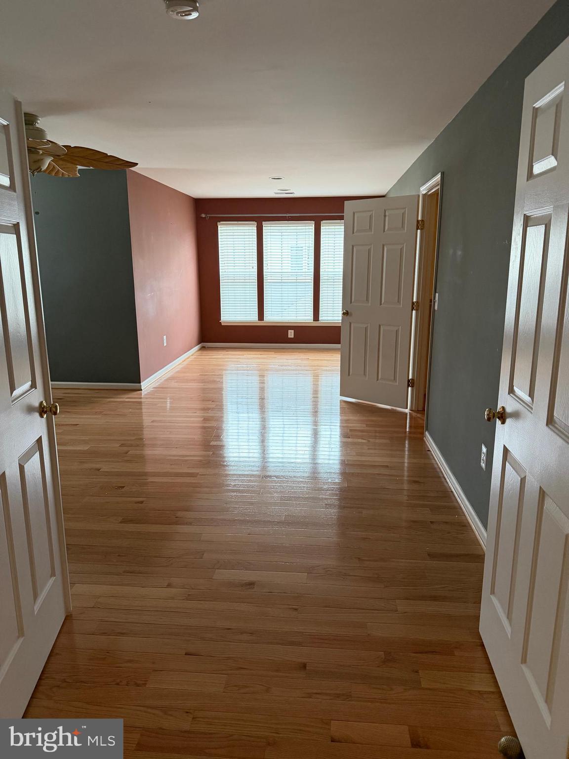 6896 Cannon Park Road Bryans Road, MD 20616 - Photo 13 of 38 Owners Suite