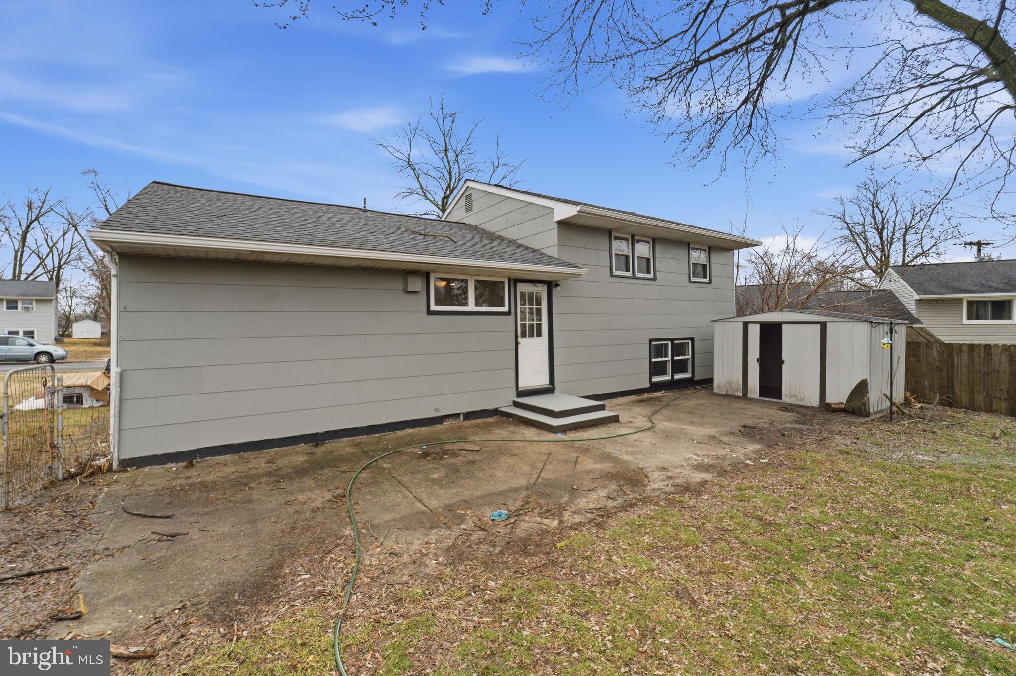 490 Hamilton Road Wenonah, NJ 08090 - Photo 46 of 49 a backyard of a house