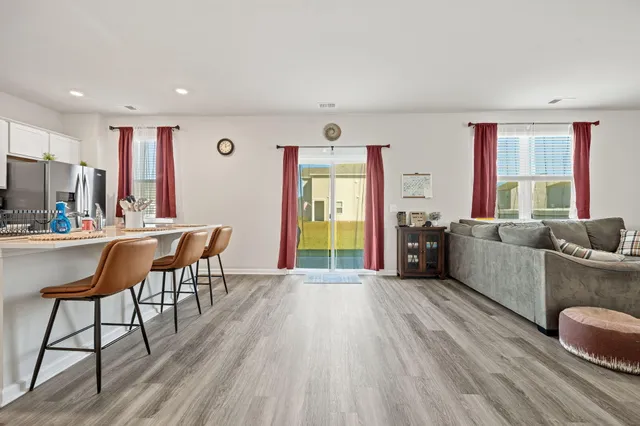 $2,300 | 328 Blue Haw Drive, Moncks Corner, SC 29461