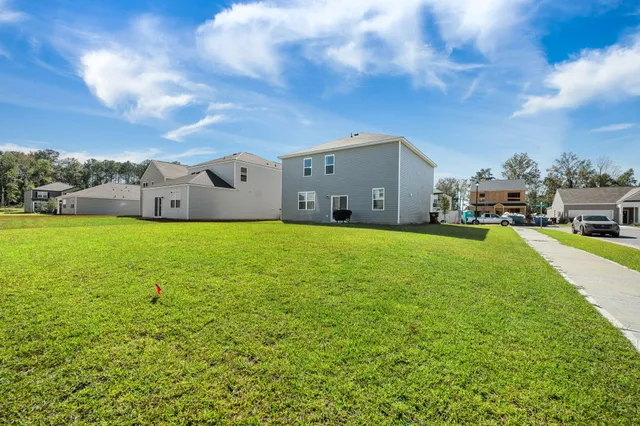 $2,300 | 328 Blue Haw Drive, Moncks Corner, SC 29461