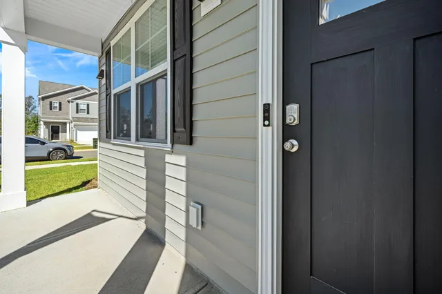 $2,300 | 328 Blue Haw Drive, Moncks Corner, SC 29461