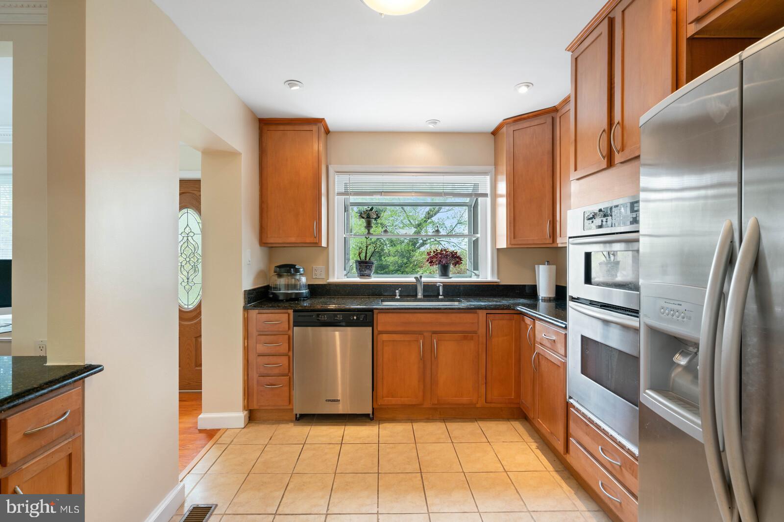 4905 Dumfries Road Catlett, VA 20119 - Photo 20 of 46 Kitchen view 4
