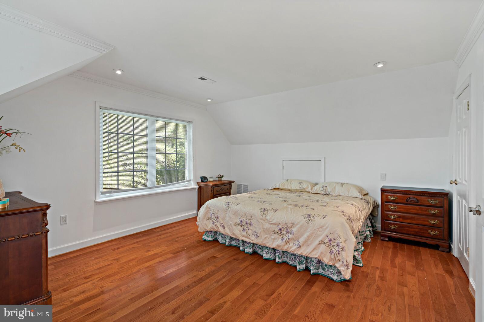 4905 Dumfries Road Catlett, VA 20119 - Photo 30 of 46 Owners suite upper level view 2
