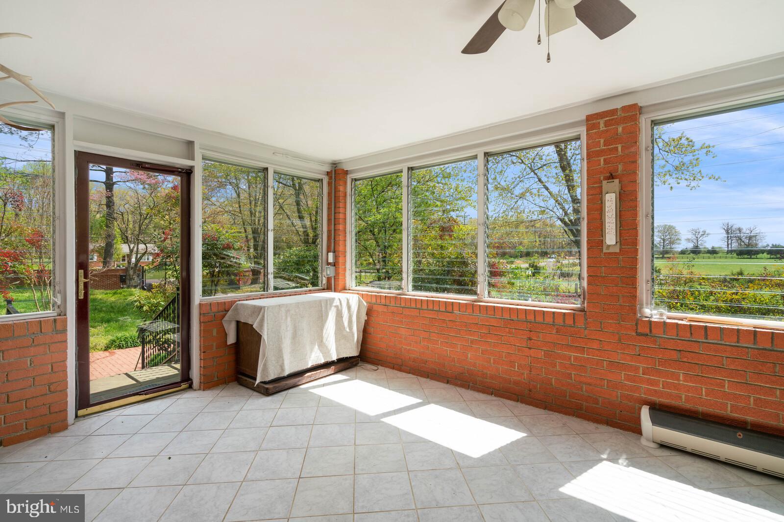 4905 Dumfries Road Catlett, VA 20119 - Photo 43 of 46 Sunroom view 2
