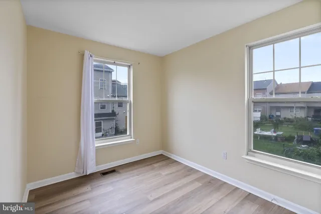 $259,999 | 725 Cherry Blossom Way, Baltimore, MD 21201