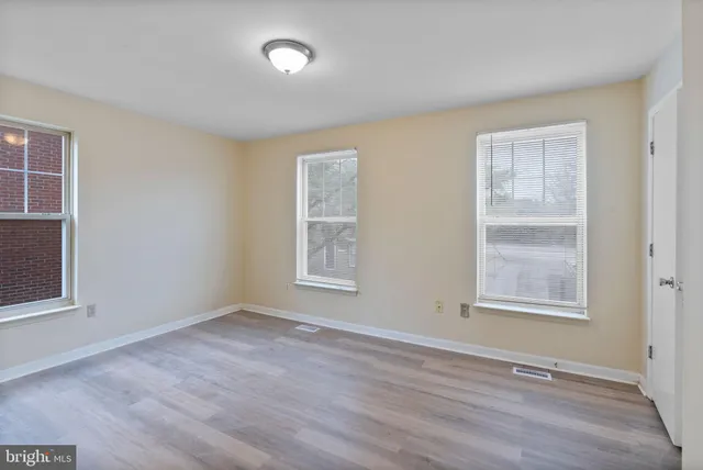 $259,999 | 725 Cherry Blossom Way, Baltimore, MD 21201