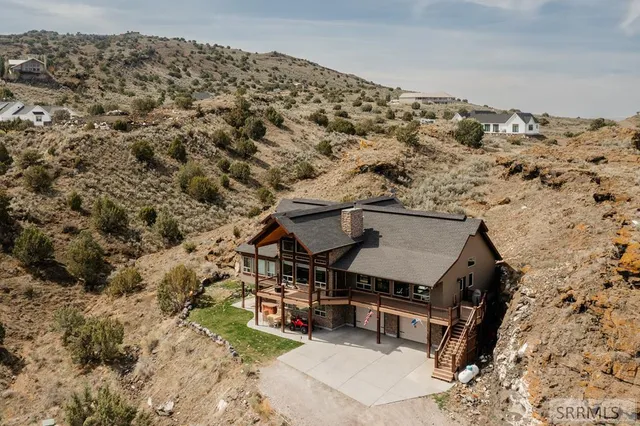 $864,000 | 3979 Hangman's Loop, Menan, ID 83434