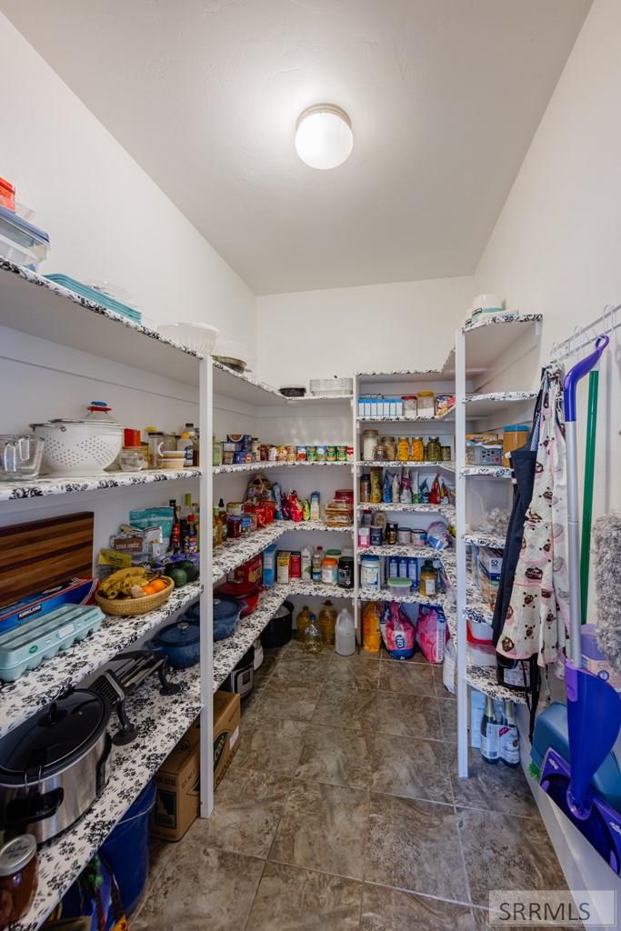 3979 Hangman's Loop Menan, ID 83434 - Photo 17 of 49 Pantry