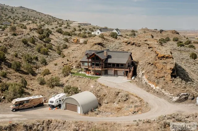 $864,000 | 3979 Hangman's Loop, Menan, ID 83434