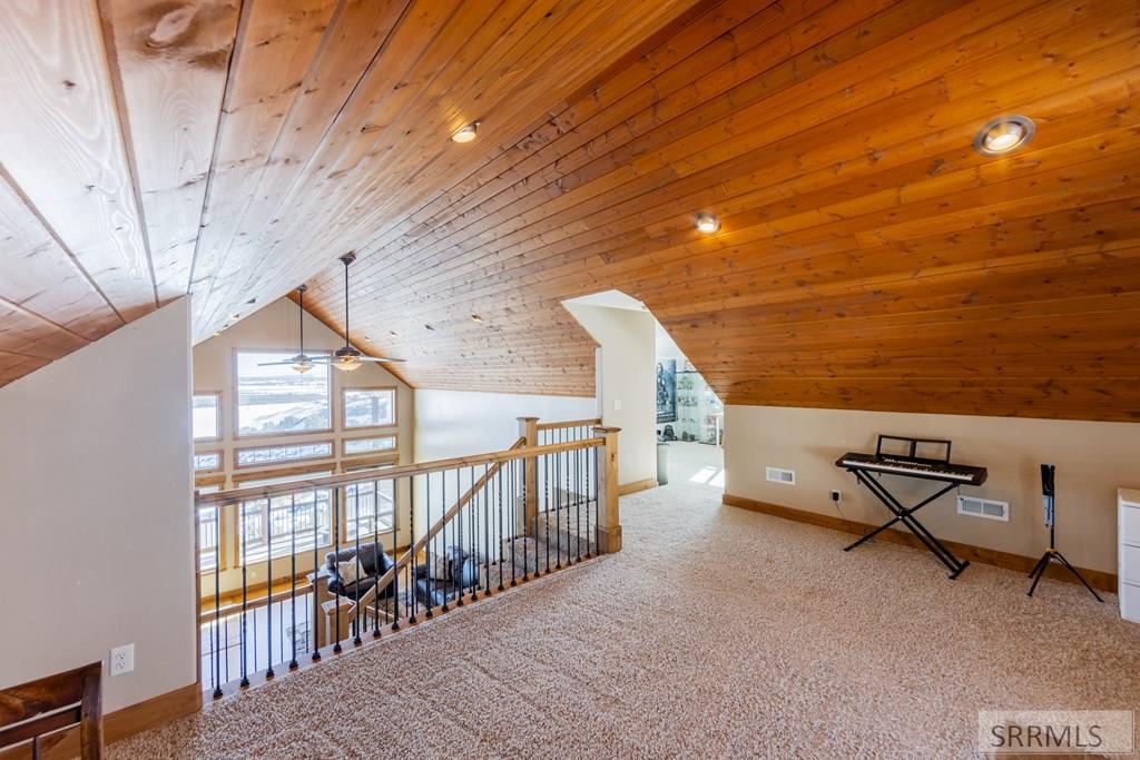 3979 Hangman's Loop Menan, ID 83434 - Photo 33 of 49 2nd Floor Family Room