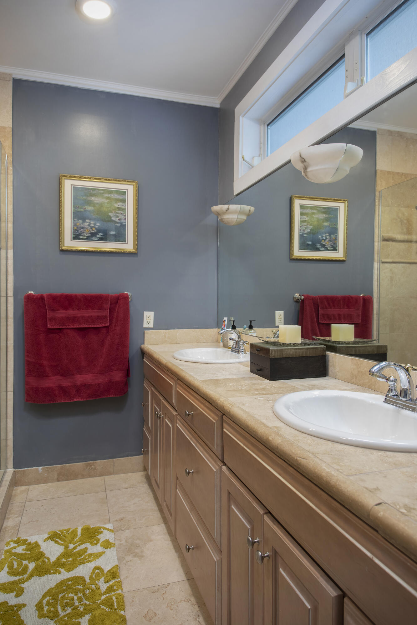 1506 South Street Key West, FL 33040 - Photo 20 of 27 a bathroom with a sink and a mirror