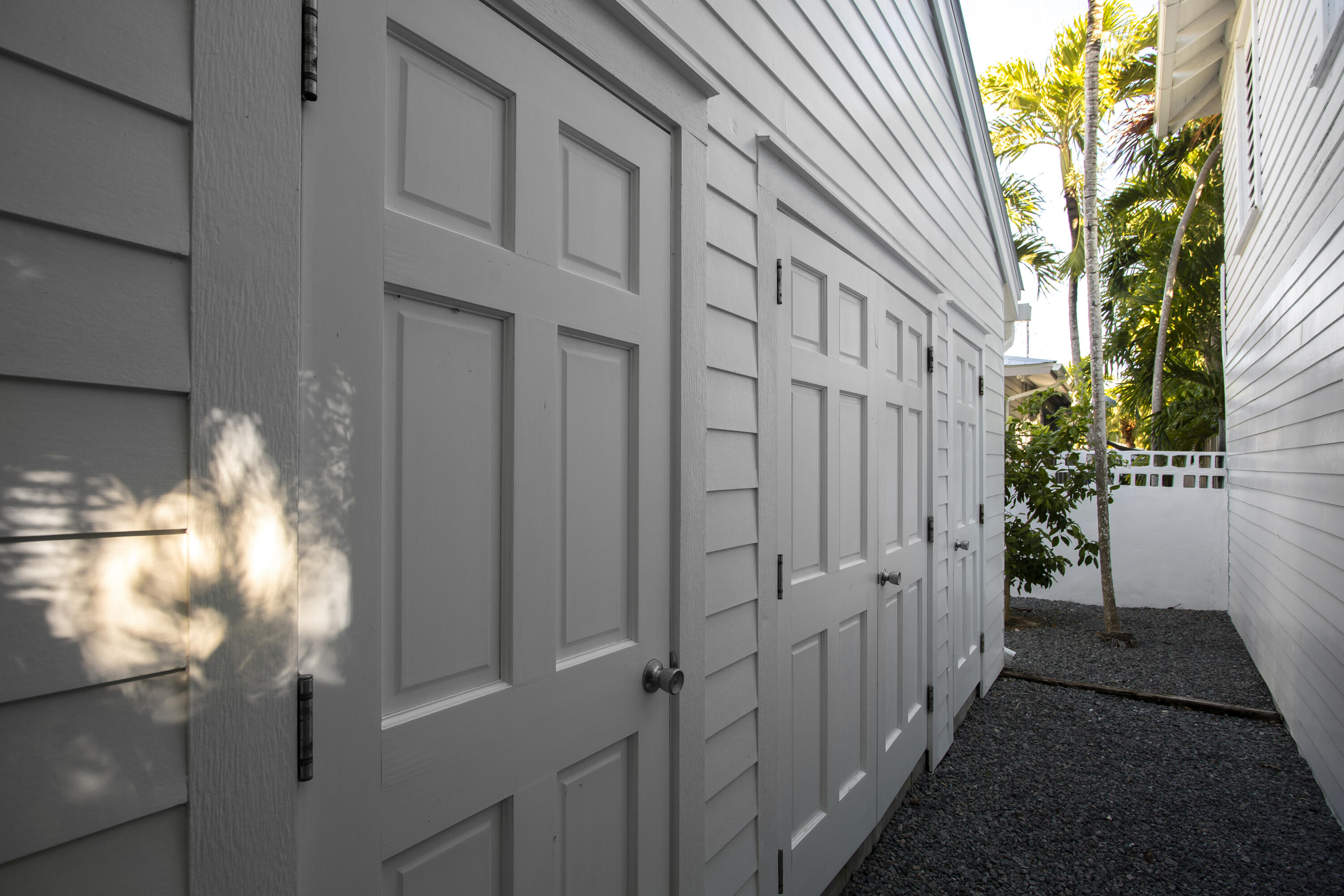 1506 South Street Key West, FL 33040 - Photo 25 of 27 a view of a house with a small yard