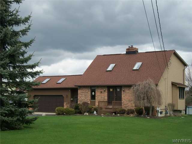 16 Brunck Road Lancaster, NY 14086 - Photo 1 of 1 Exterior Front