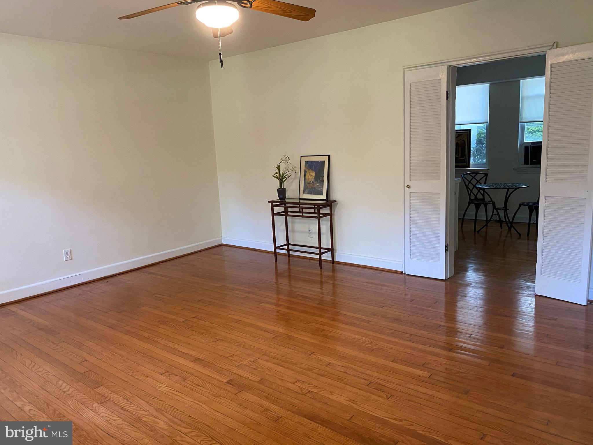 5203 Falls Road, Unit 2 Baltimore, MD 21210 - Photo 2 of 13