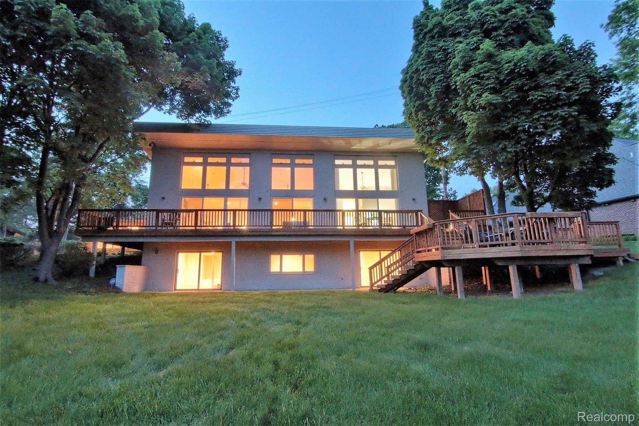 2870 West Hickory Grove Road Bloomfield Hills, MI 48302 - Photo 1 of 31 Hick Grove Rear Night2.jpg