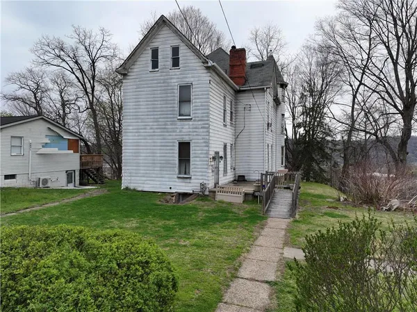 $69,900 | 1229 McCabe Avenue, Coraopolis, PA 15108