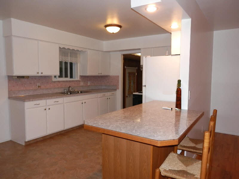 3440 Cramer Road Bay City, MI 48706 - Photo 3 of 12 Gallery Image 3