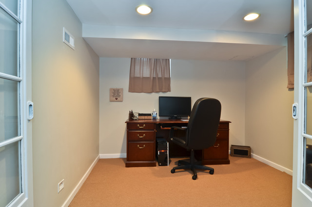 504 East Camp McDonald Road Prospect Heights, IL 60070 - Photo 13 of 14