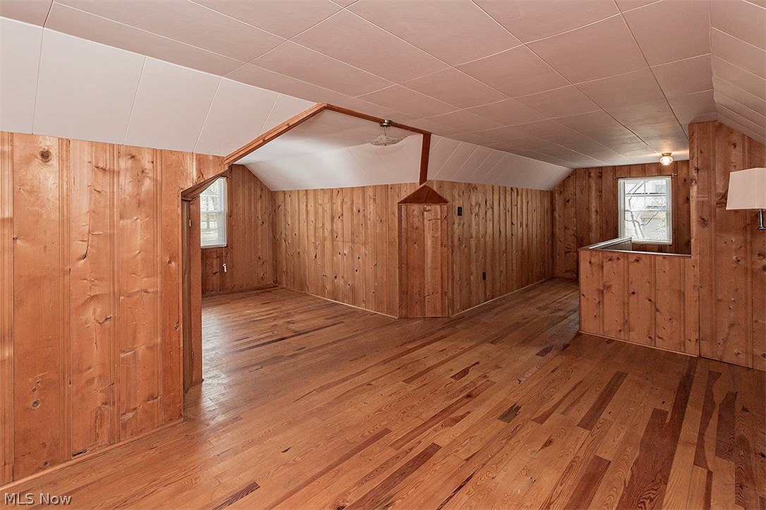 1672 Oakmount Road South Euclid, OH 44121 - Photo 18 of 30 Another view...