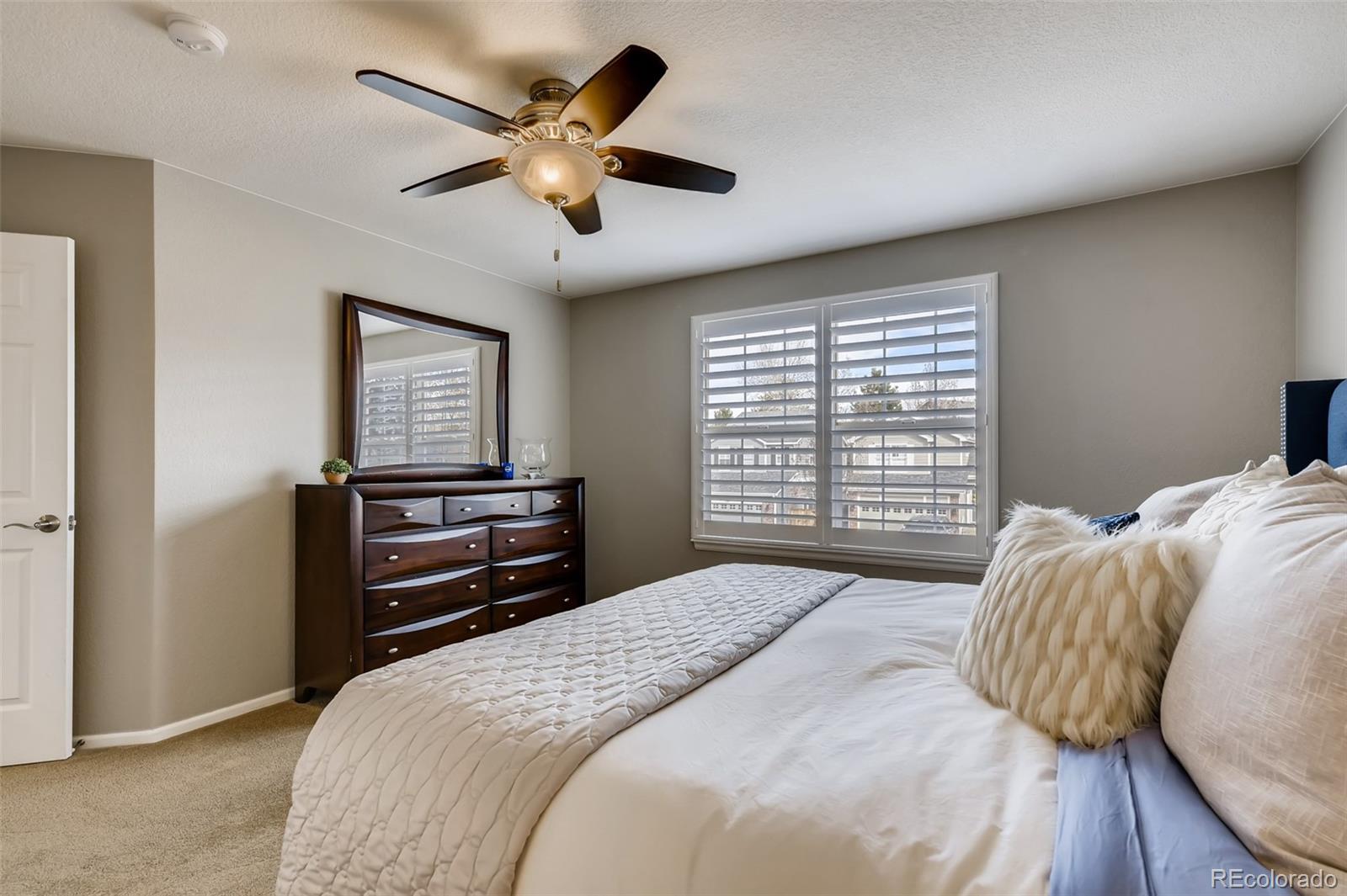 1270 Thornbury Place Highlands Ranch, CO 80129 - Photo 14 of 31