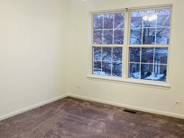 $2,750 | 2745 Borkshire Lane, Unit 2745, Aurora, IL 60502