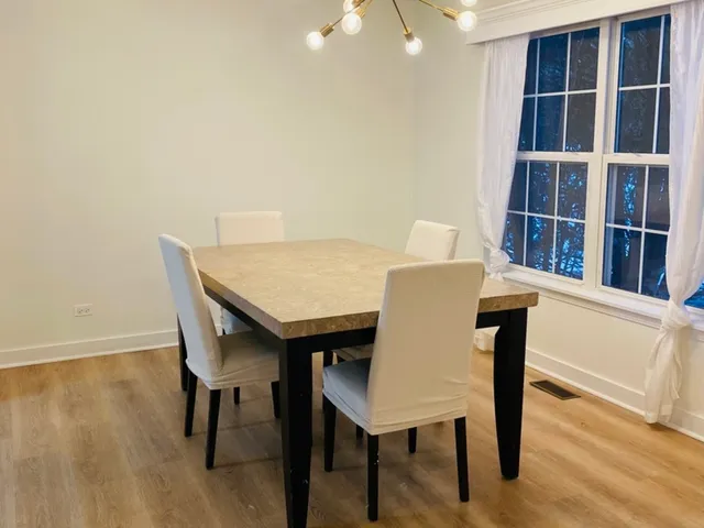 $2,750 | 2745 Borkshire Lane, Unit 2745, Aurora, IL 60502