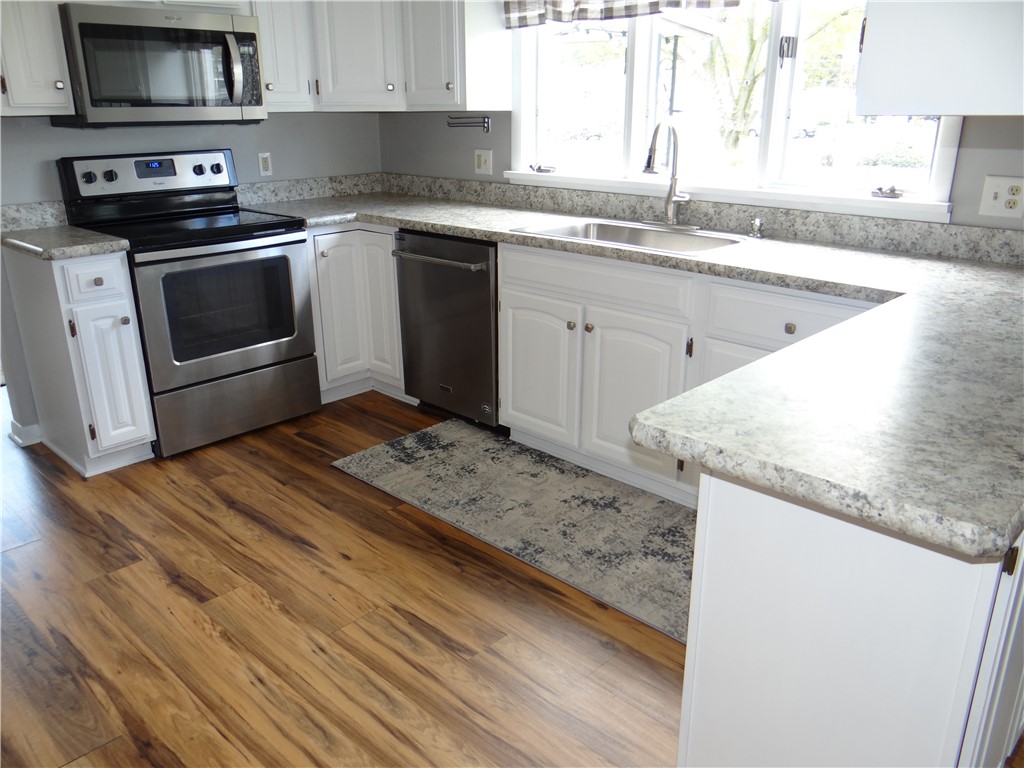 201 Meadowlark Road Horseheads, NY 14845 - Photo 14 of 47