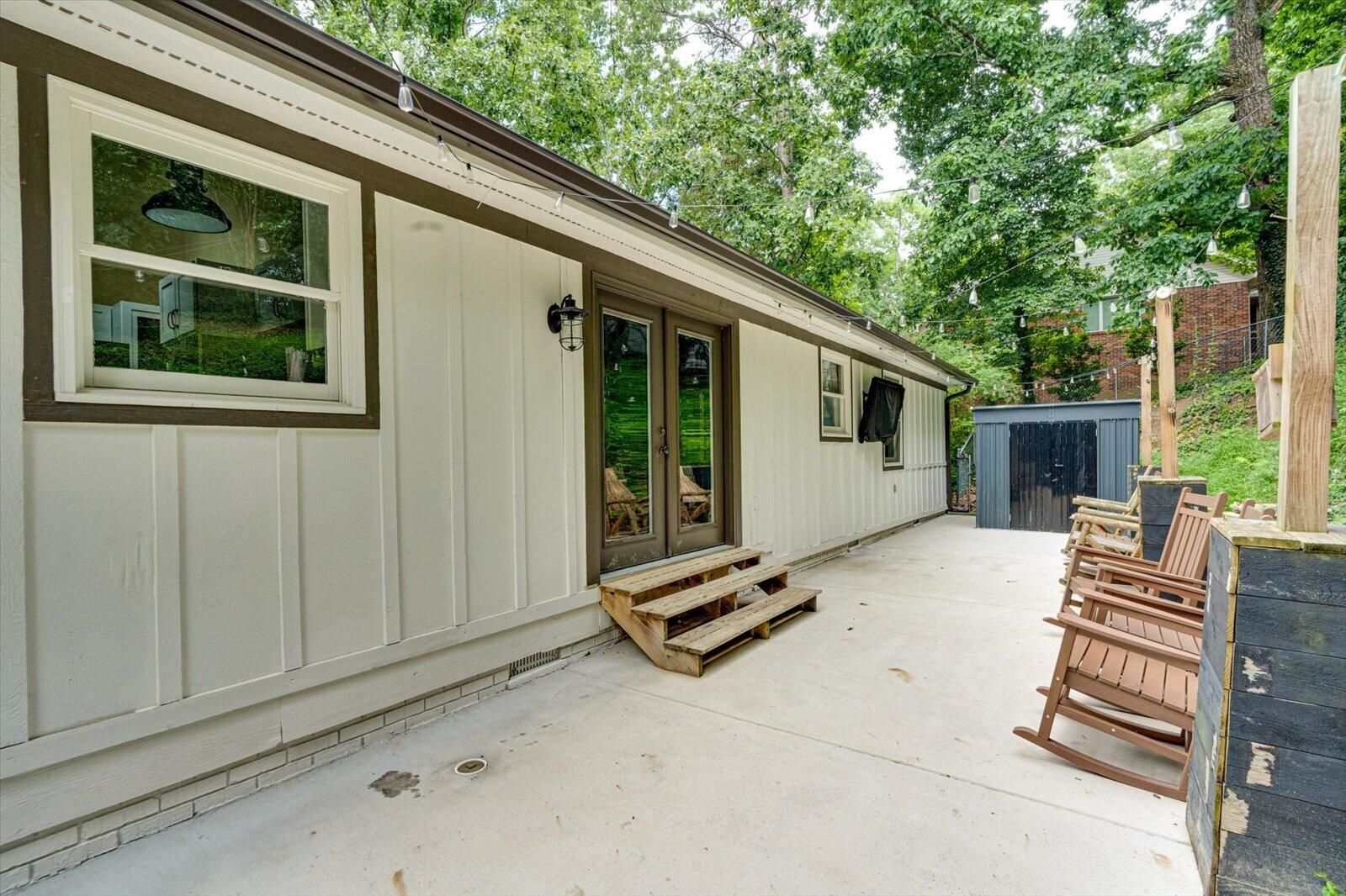 9302 Rockshire Lane Chattanooga, TN 37421 - Photo 35 of 40 36-9302 Rockshire-36