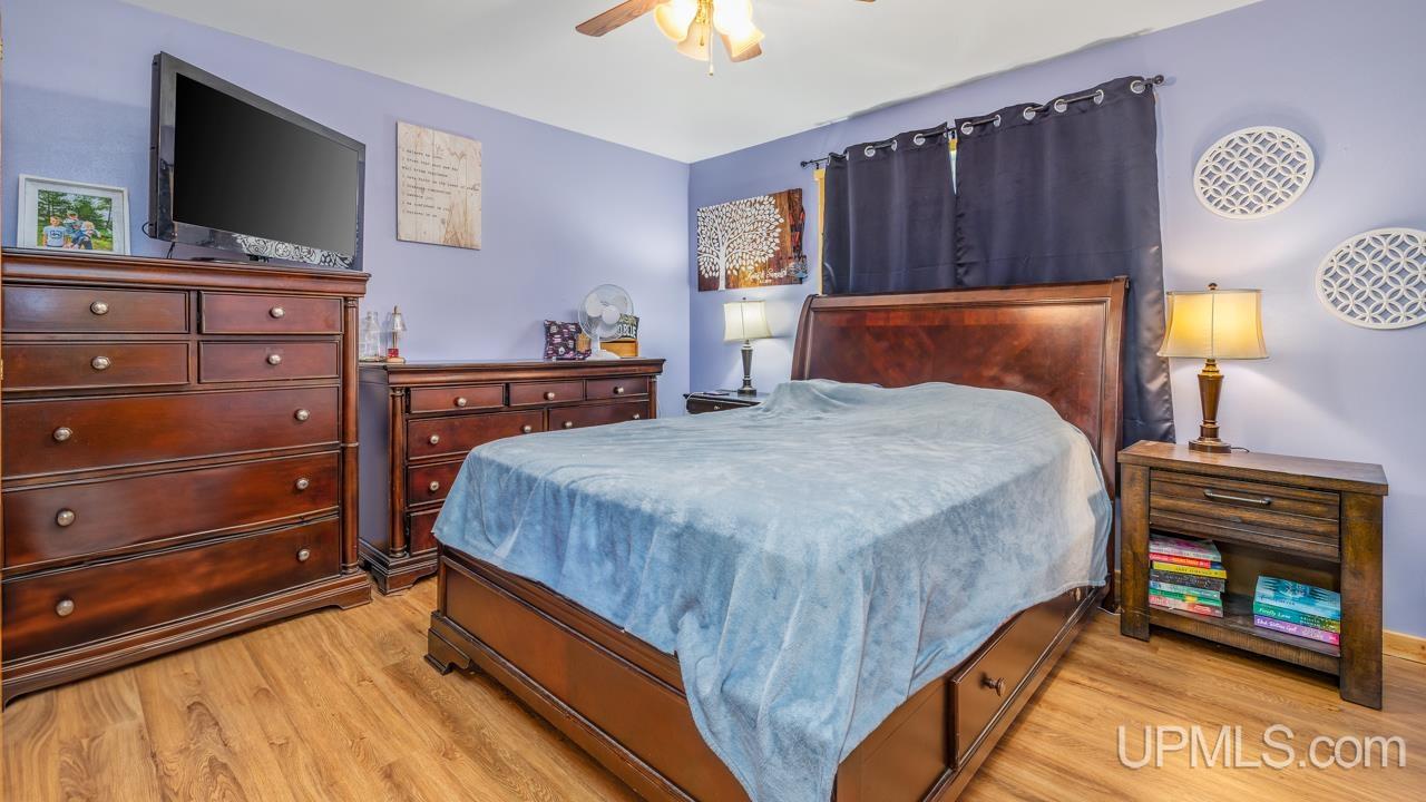 5935 Brampton 27.5 Road Gladstone, MI 49837 - Photo 16 of 45