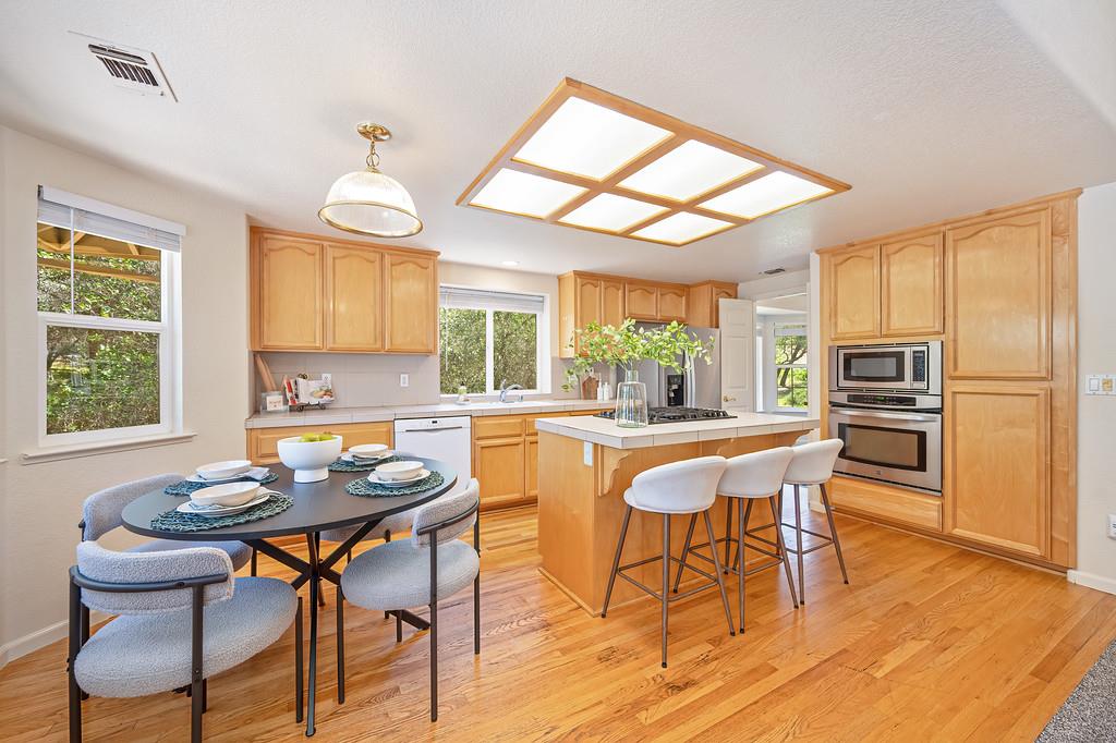 10767 Joeger Road Auburn, CA 95602 - Photo 23 of 96