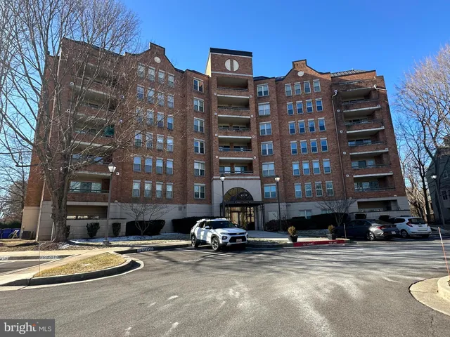 $275,000 | 7317 Eden Brook Drive, Unit H305, Columbia, MD 21046