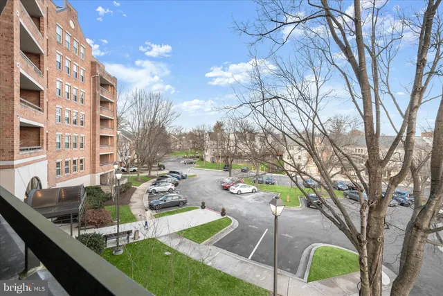 $275,000 | 7317 Eden Brook Drive, Unit H305, Columbia, MD 21046