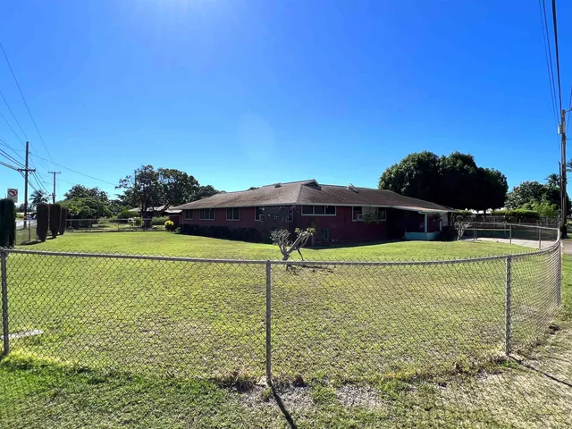 $549,000 | 9 Oki Place, Kaunakakai, HI 96748