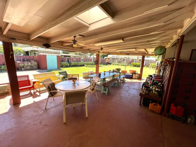 $549,000 | 9 Oki Place, Kaunakakai, HI 96748