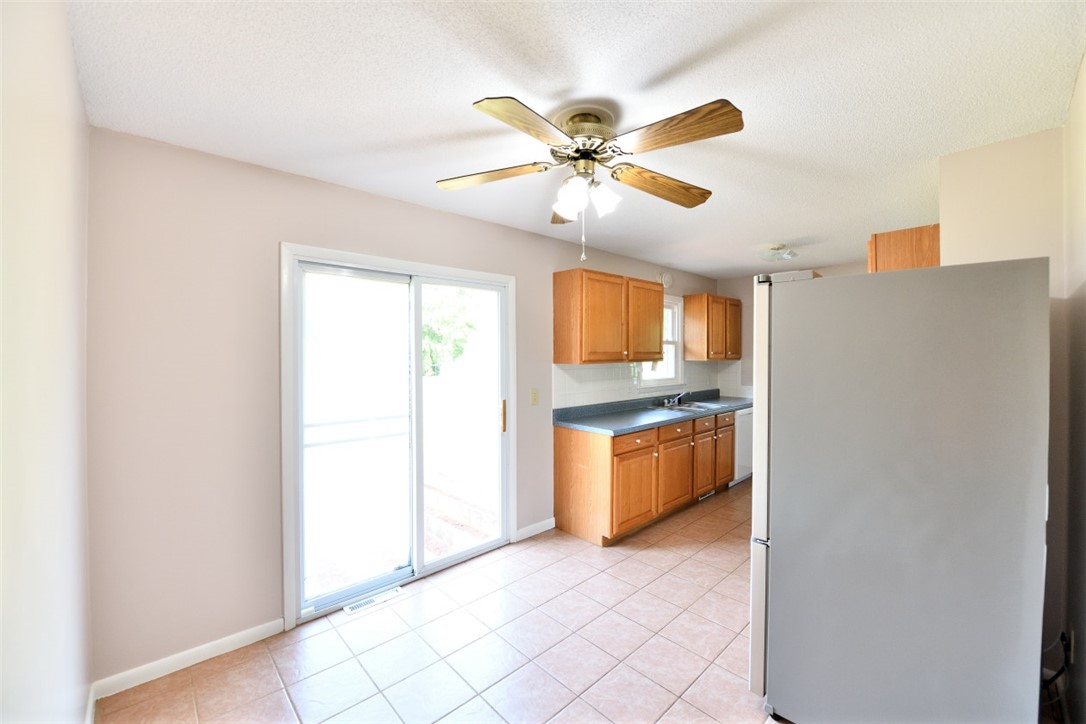 102 Meadow Drive Seneca, SC 29678 - Photo 11 of 25