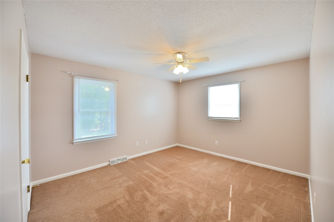 102 Meadow Drive Seneca, SC 29678 - Photo 14 of 25