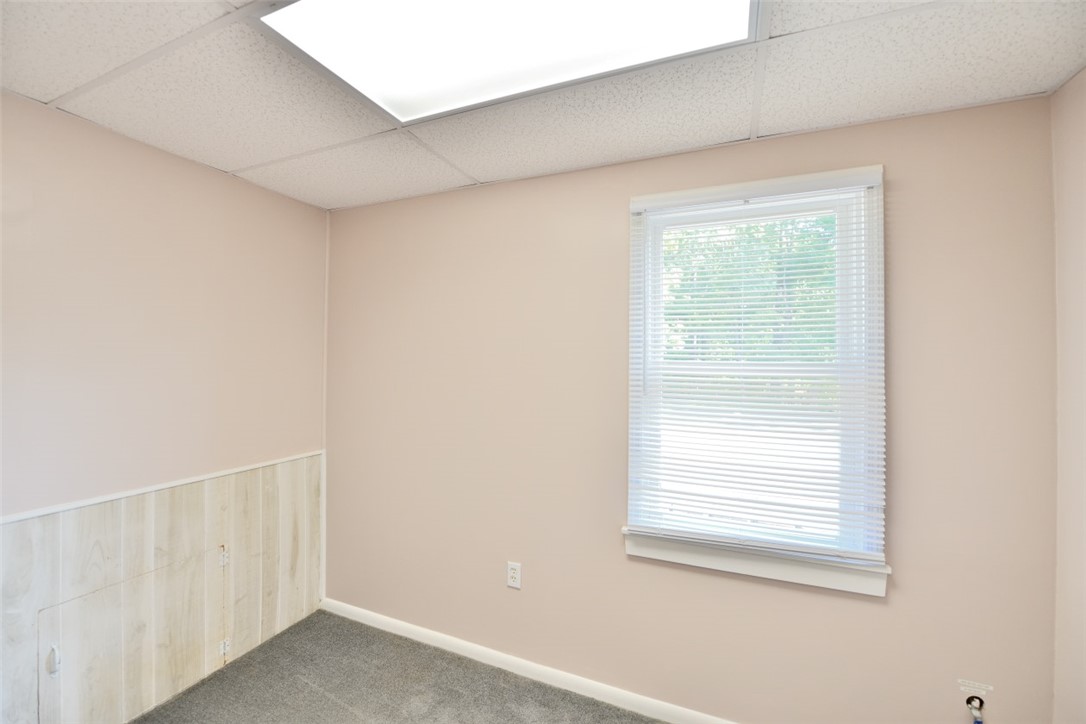 102 Meadow Drive Seneca, SC 29678 - Photo 19 of 25