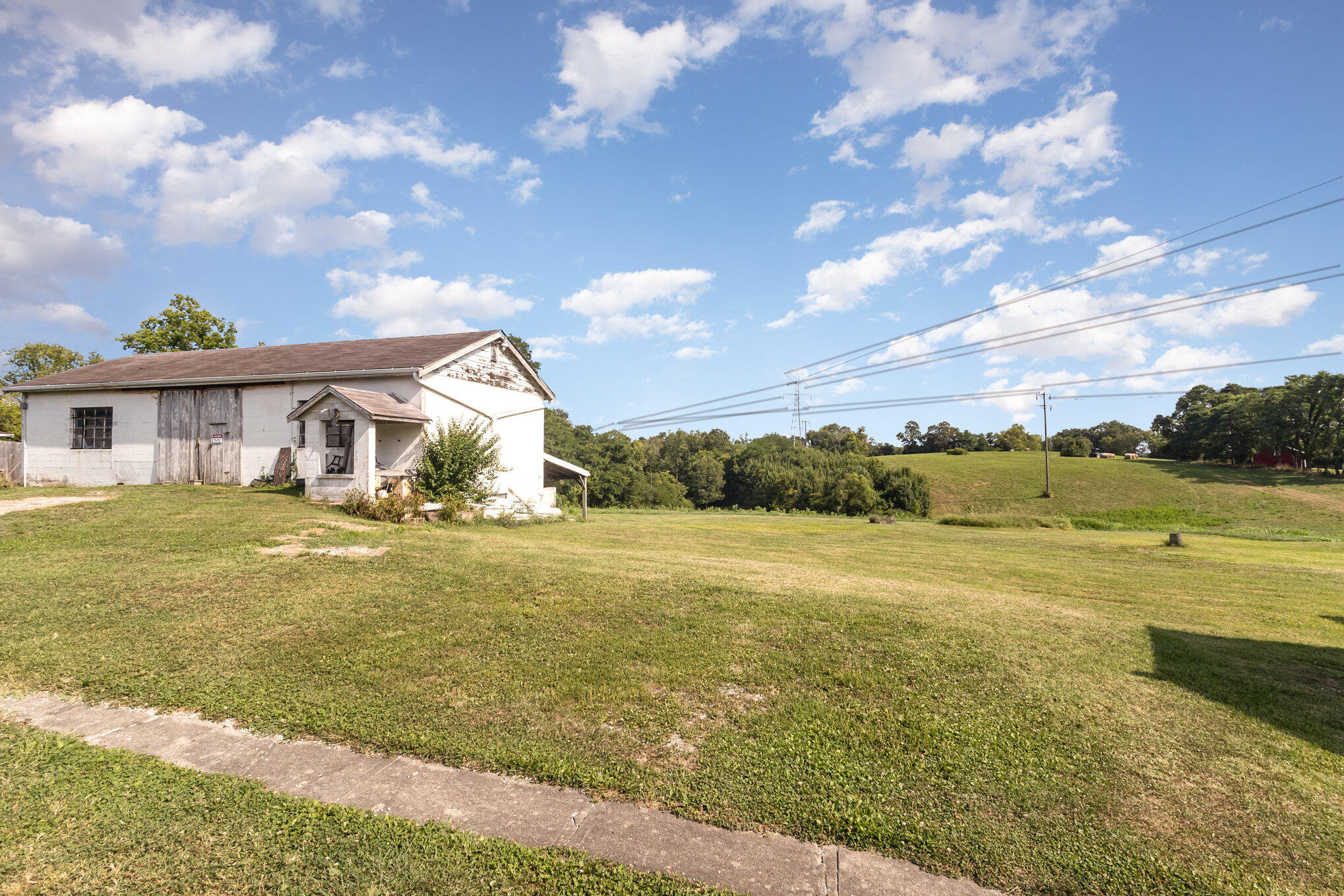 6045 Murnan Road Newport, KY 41076 - Photo 13 of 24 Gallery Image 13