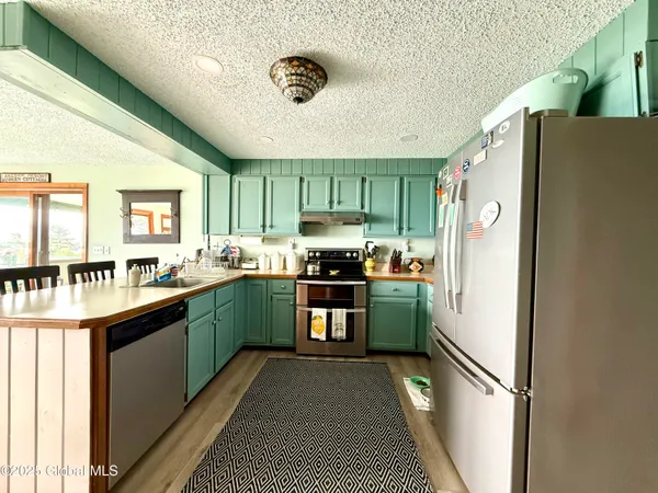 $10,000 | 29 Sunrise Lane, Bolton, NY 12814