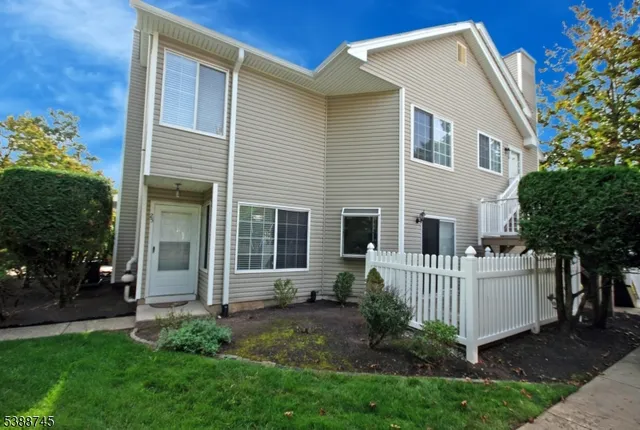 $449,900 | 25 Stevens Court, Bedminster, NJ 07921