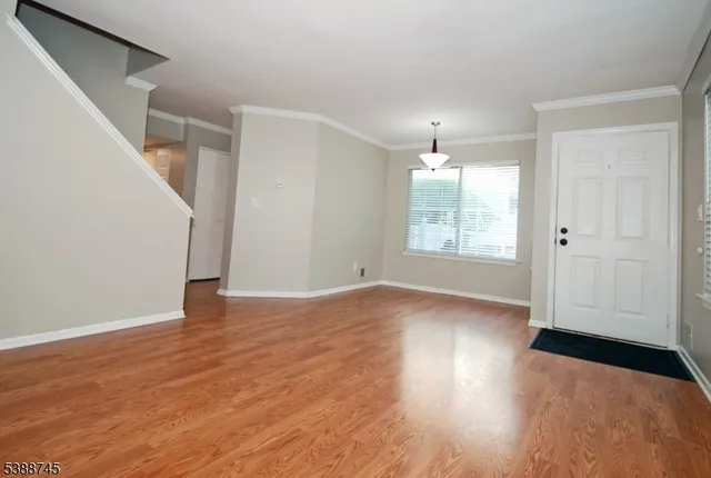 $449,900 | 25 Stevens Court, Bedminster, NJ 07921