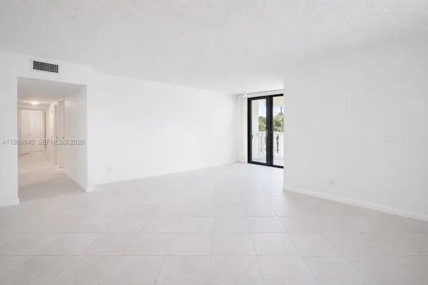 $1,325,000 | 1121 Crandon Boulevard, Unit F206, Key Biscayne, FL 33149