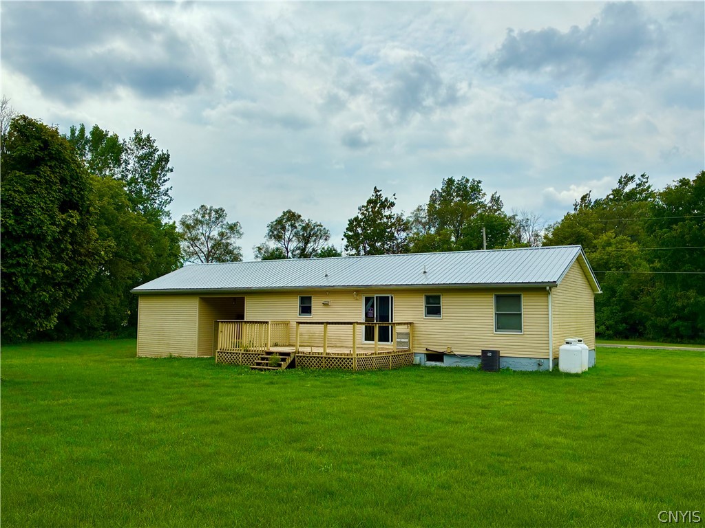 5946 Valley Mills Road Stockbridge, NY 13409 - Photo 3 of 31 Gallery Image 3
