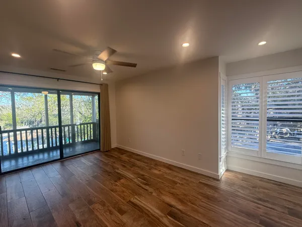 $1,995 | 300 Yacht Club Drive, Unit 18, Niceville, FL 32578