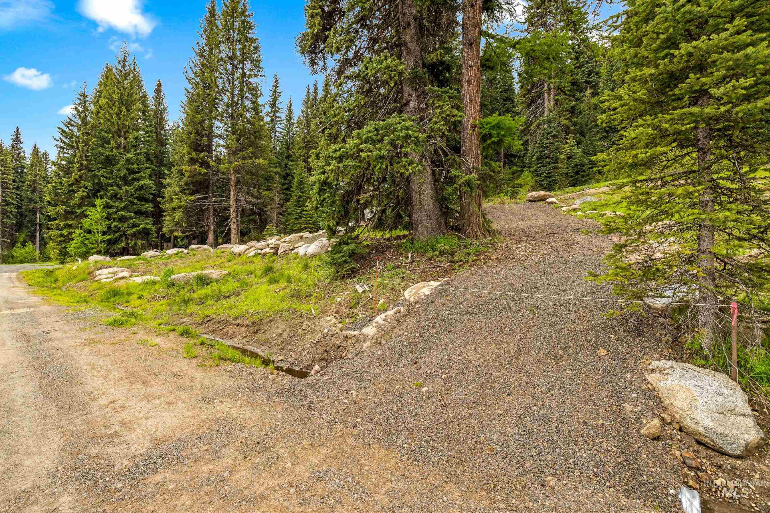 2267 Franks Road Donnelly, ID 83615 - Photo 12 of 21