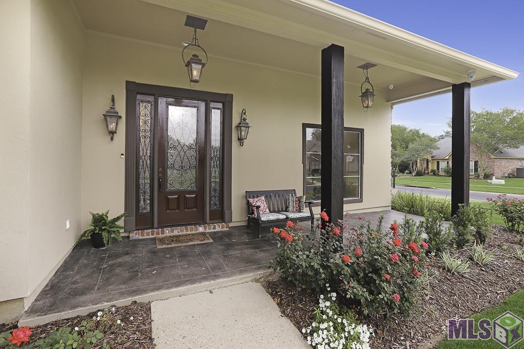 10143 Glen Ridge Avenue St. George, LA 70809 - Photo 2 of 34