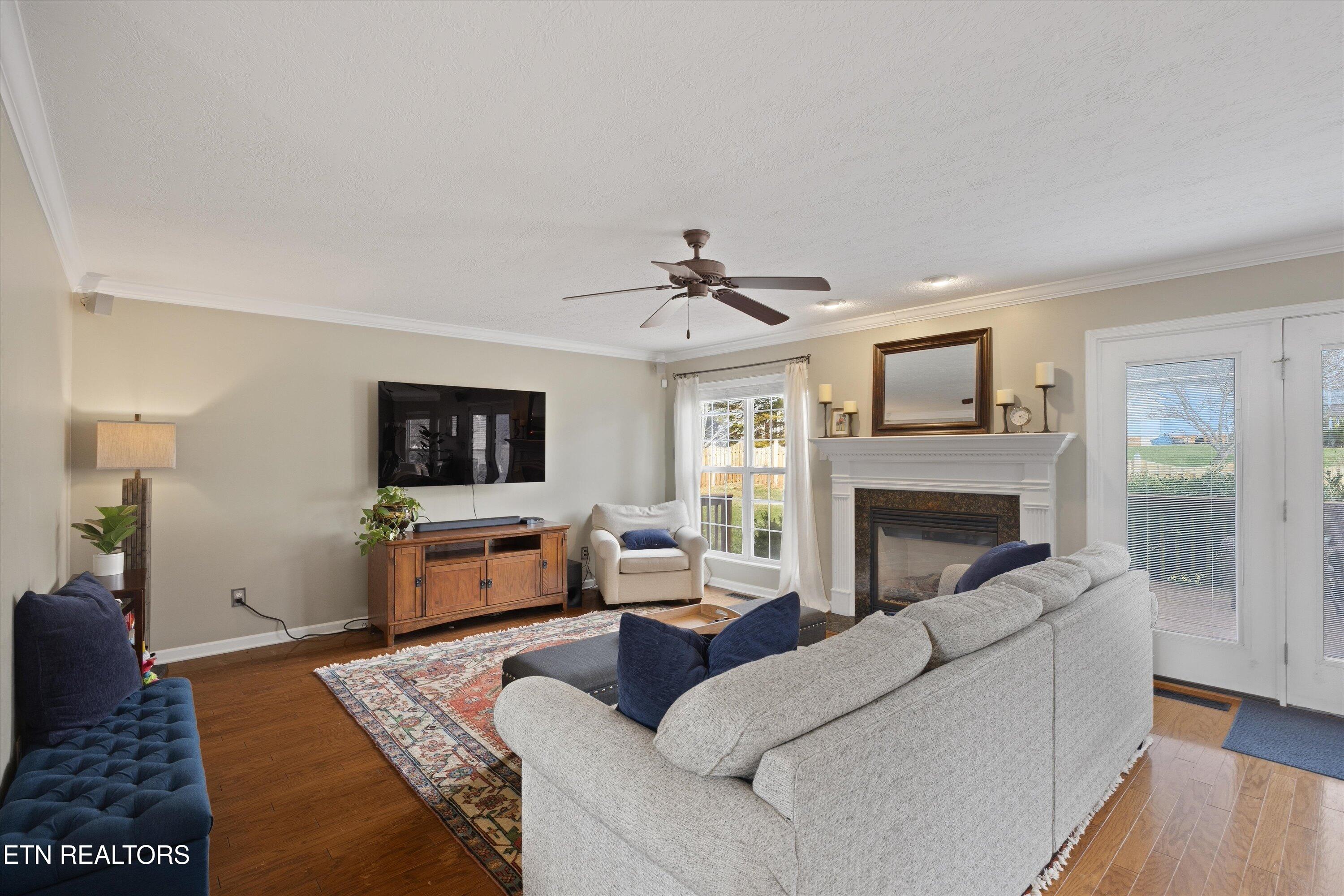 628 Lake Heather Road Knoxville, TN 37934 - Photo 3 of 31 05-005 RS9_2958