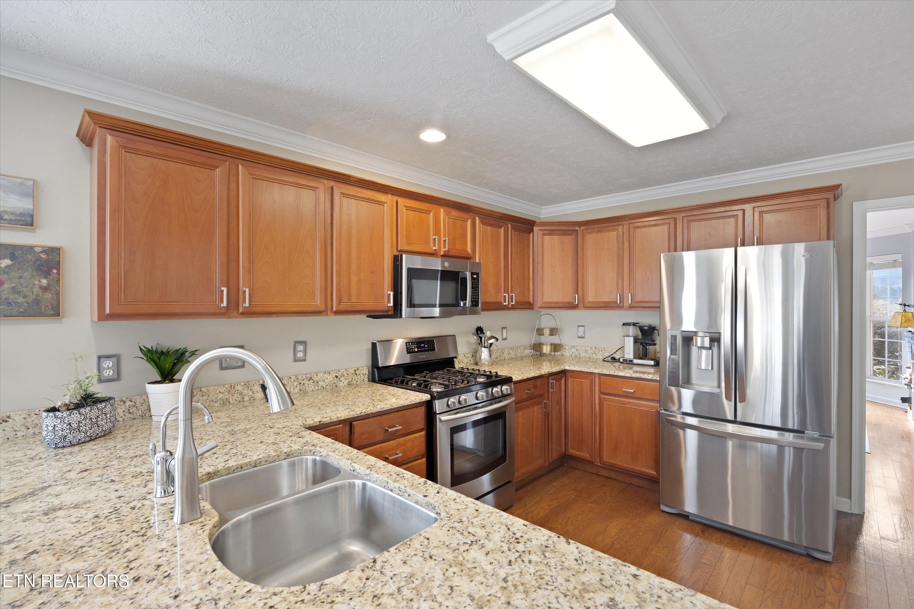 628 Lake Heather Road Knoxville, TN 37934 - Photo 7 of 31 08-008 RS9_2967