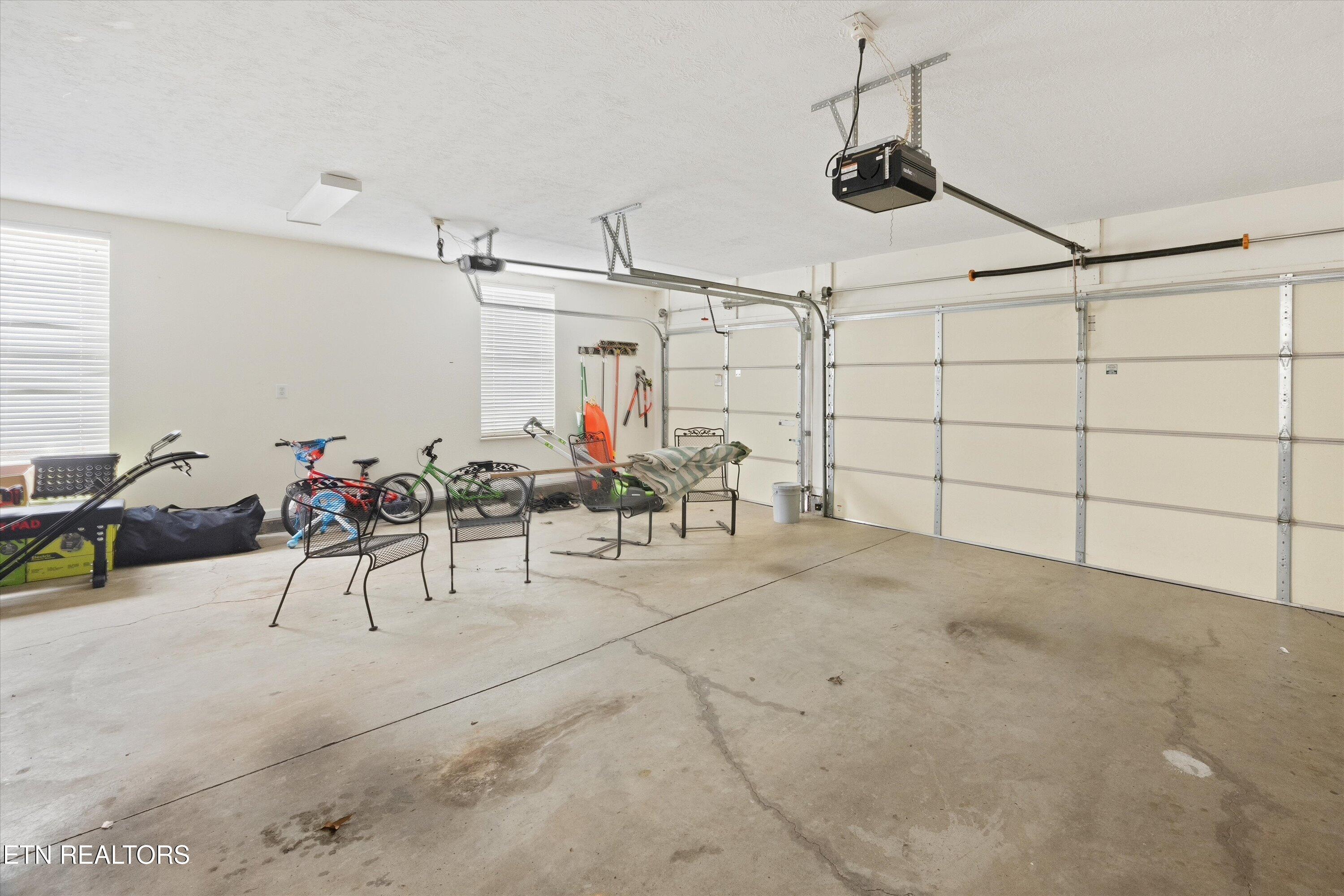 628 Lake Heather Road Knoxville, TN 37934 - Photo 10 of 31 53-053 RS9_3081_1